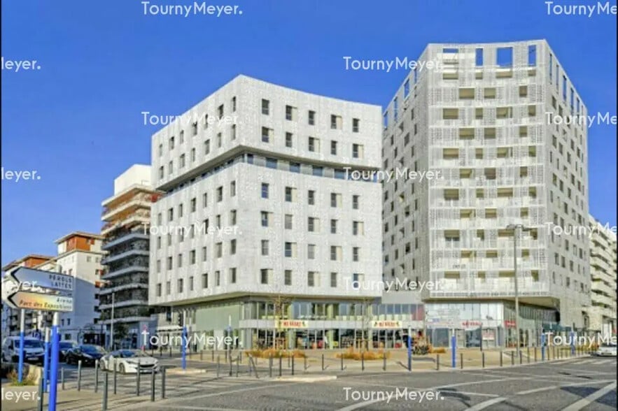 Retail in Montpellier for lease - Building Photo - Image 1 of 10