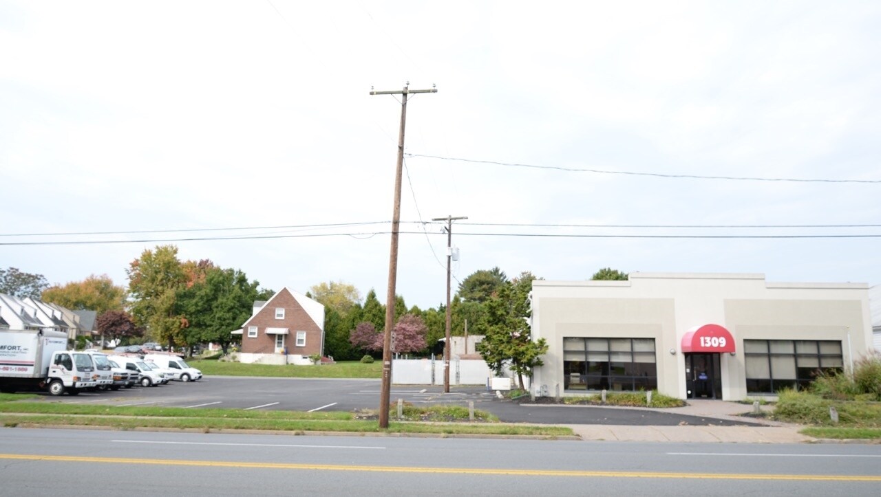 1309 Stefko Blvd, Bethlehem, PA for sale Primary Photo- Image 1 of 1