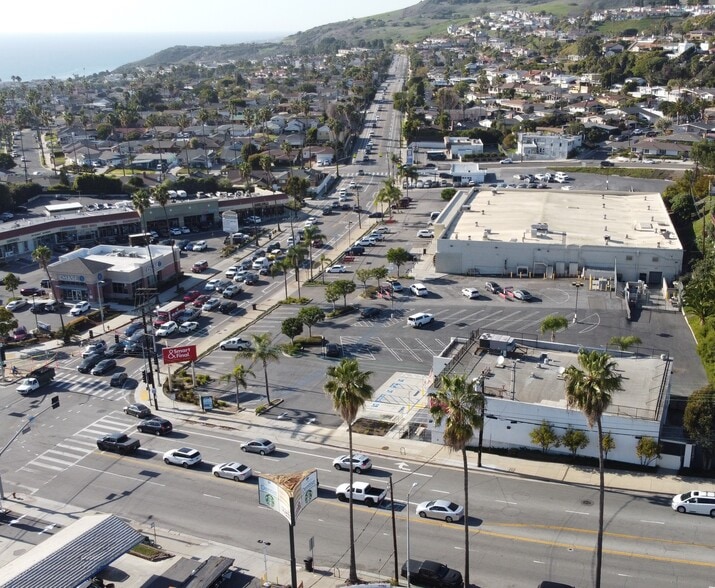 25th, San Pedro, CA for lease - Building Photo - Image 3 of 3