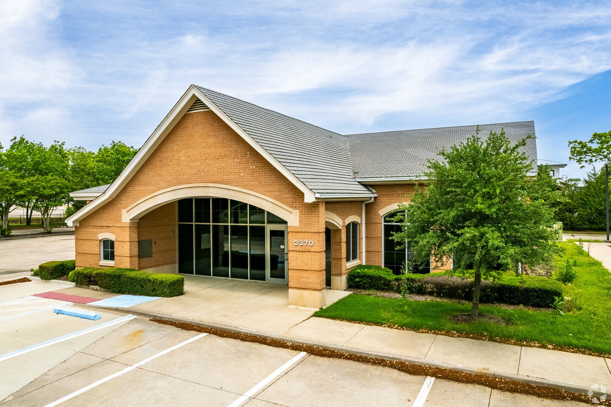 2370 Justin Rd, Highland Village, TX for sale Primary Photo- Image 1 of 1