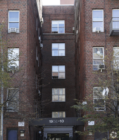 1908 Belmont Ave, Bronx, NY for sale - Building Photo - Image 2 of 4