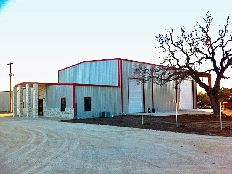 2555 Hwy 97 E, Pleasanton, TX for sale - Other - Image 1 of 1