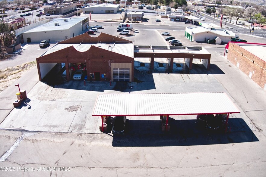 330A E 20th St, Farmington, NM for sale - Building Photo - Image 2 of 9