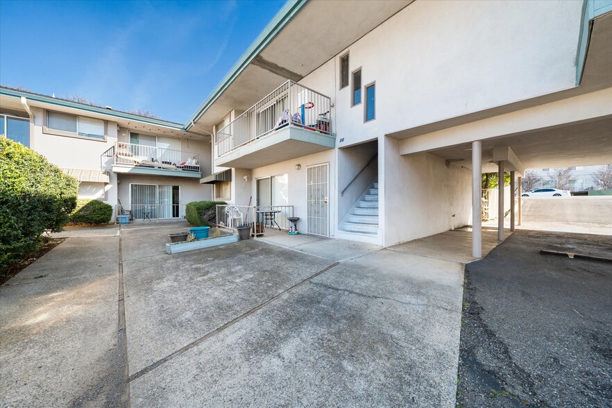 3510 Bechelli Ln, Redding, CA for sale - Building Photo - Image 1 of 42