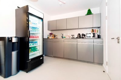 131-132 Shoreditch High St, London for lease - Interior Photo - Image 3 of 43