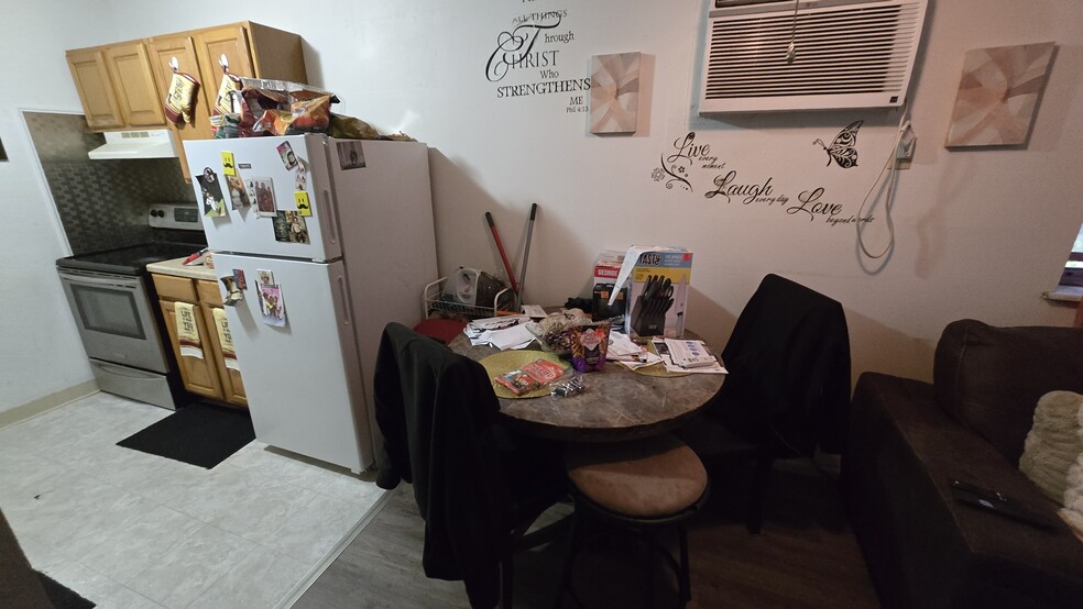 505 S Poplar St, Carbondale, IL for sale - Building Photo - Image 3 of 5