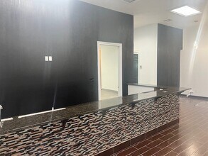 815 W Hwy 71, Bastrop, TX for lease Building Photo- Image 2 of 12