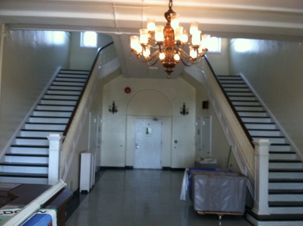 200 Sanatorium Rd, Glen Gardner, NJ 08826