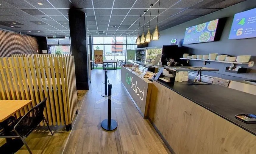 Retail in Clermont-Ferrand for sale - Interior Photo - Image 1 of 3