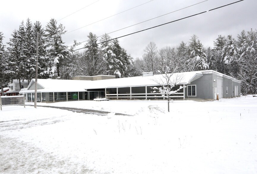 616 Route 103, North Clarendon, VT for sale - Primary Photo - Image 1 of 1