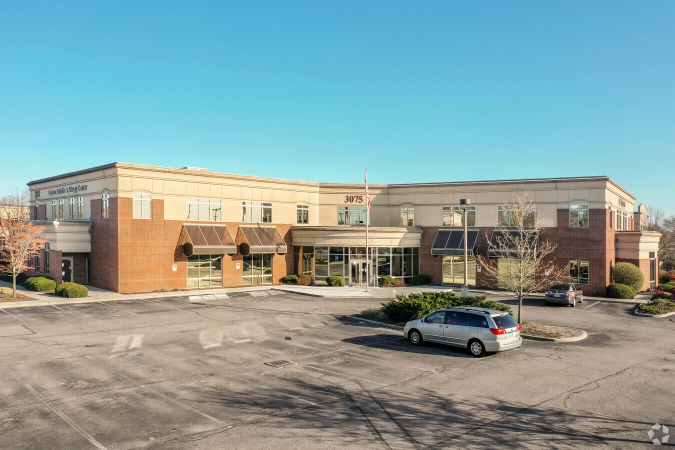 3075 Governors Place Blvd, Dayton, OH 45409 Office for Sale