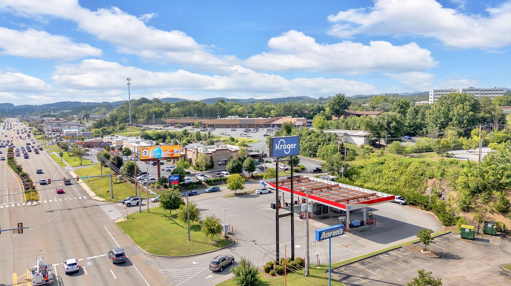 1800 E Stone Dr, Kingsport, TN for sale Primary Photo- Image 1 of 10