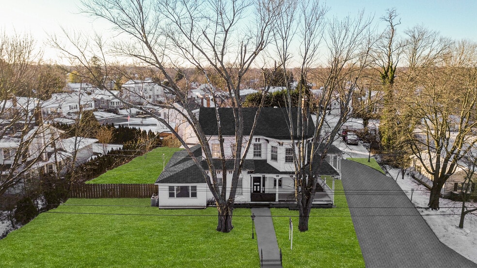 952 Broadway, West Long Branch, NJ for sale - Building Photo - Image 3 of 47