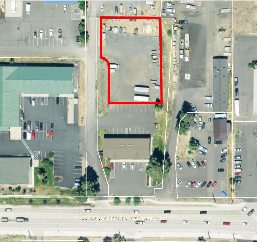 1350 SE Reed Market Rd, Bend, OR 97702