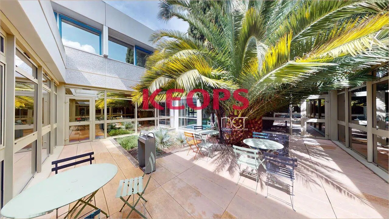 Office in Labège for lease Building Photo- Image 1 of 11