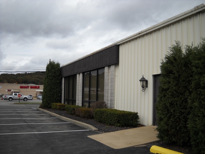 534 Allegheny Blvd, Franklin, PA for lease - Primary Photo - Image 1 of 3