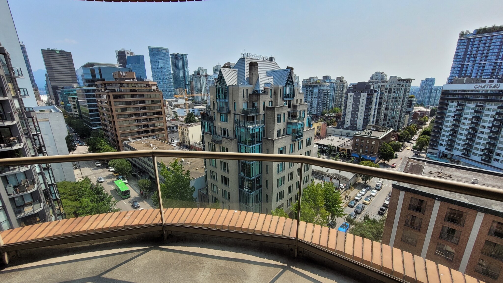 1125 Howe St, Vancouver, BC for lease Building Photo- Image 1 of 5