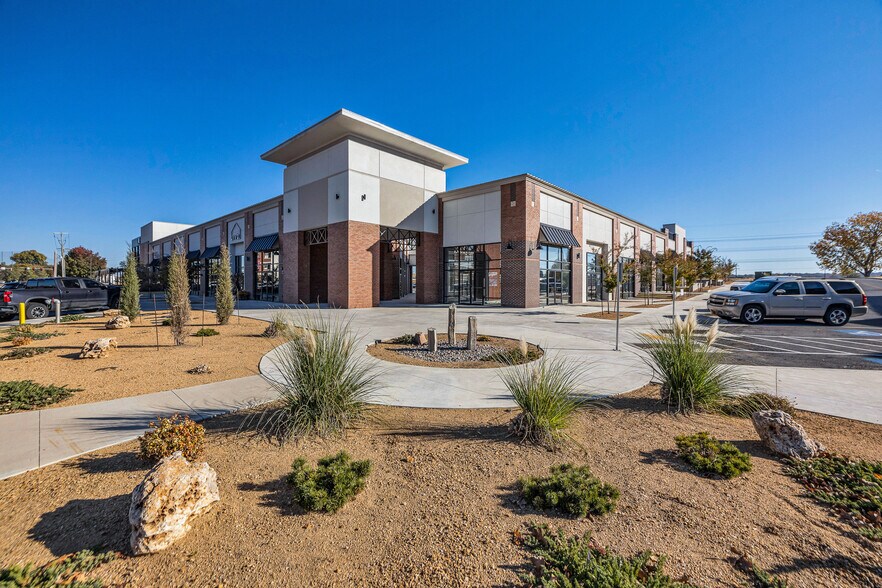 161 S Riverfront Dr, Jenks, OK 74037 Village on Main