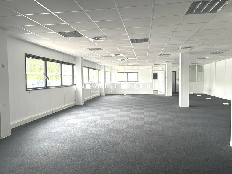 Office in Colomiers for lease - Interior Photo - Image 3 of 8