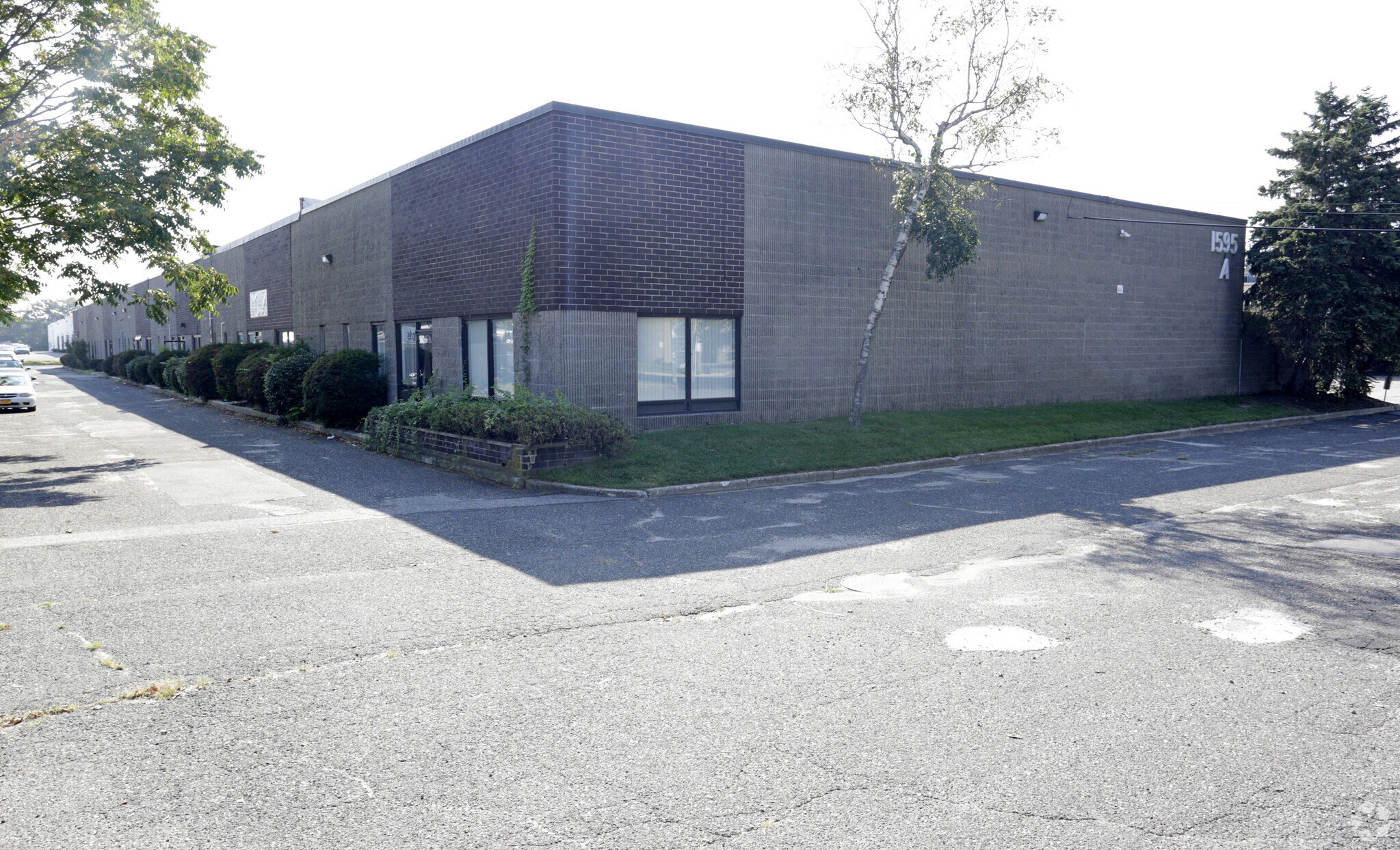 1595 Ocean Ave, Bohemia, NY for lease Primary Photo- Image 1 of 10