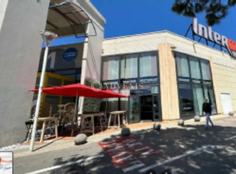 Retail in Juvignac for lease Building Photo- Image 1 of 4