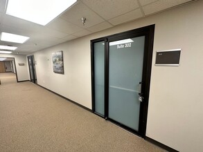 1911 S National Ave, Springfield, MO for lease Interior Photo- Image 2 of 5