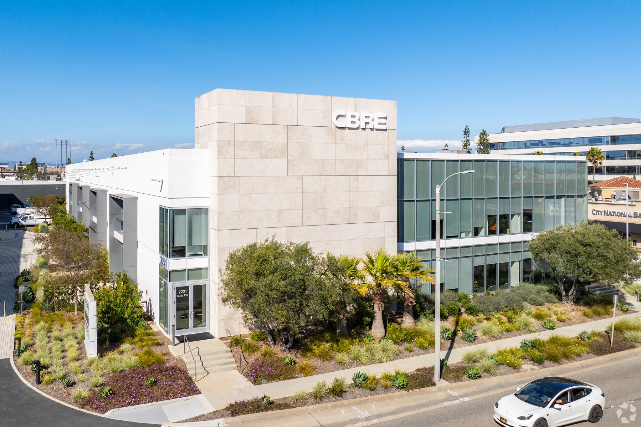 2221 Rosecrans Ave, El Segundo, CA for lease Primary Photo- Image 1 of 36