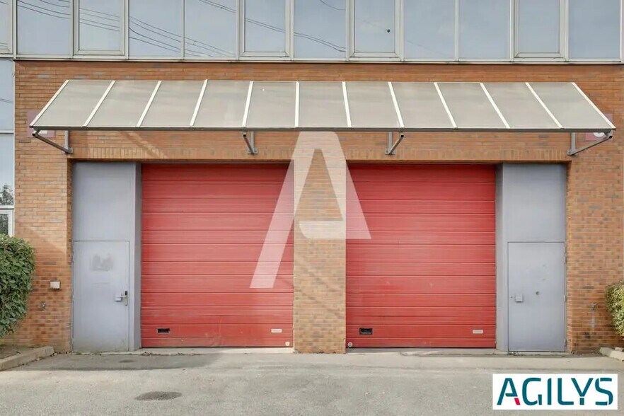 Flex in Massy for lease - Building Photo - Image 2 of 8