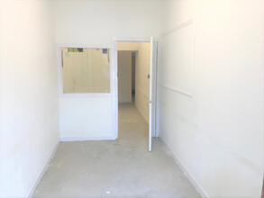 32 Charlotte St, Stranraer for lease Interior Photo- Image 2 of 5