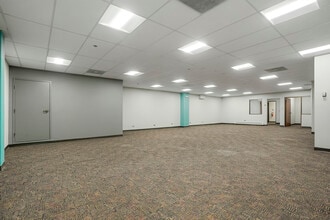 5601 S Broadway, Littleton, CO for lease Building Photo- Image 1 of 2
