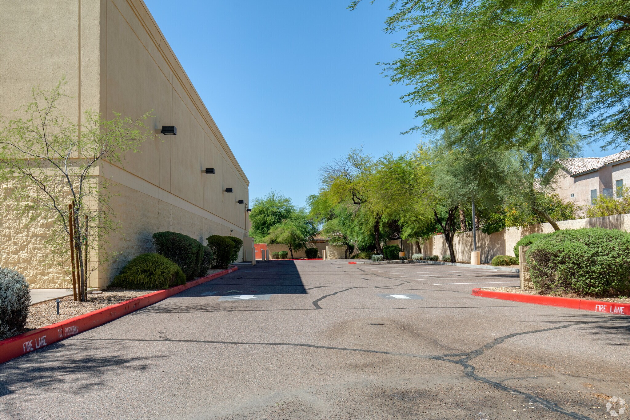 910 E Elliot Rd, Tempe, AZ 85284 Retail for Lease