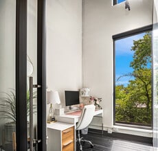 15 Lake St, Kirkland, WA for lease Interior Photo- Image 2 of 4