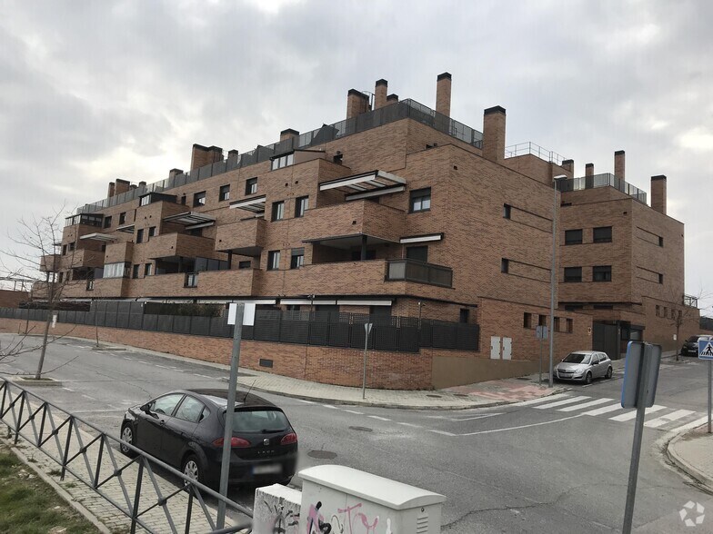 Retail in Colmenar Viejo, Madrid for lease - Primary Photo - Image 1 of 2