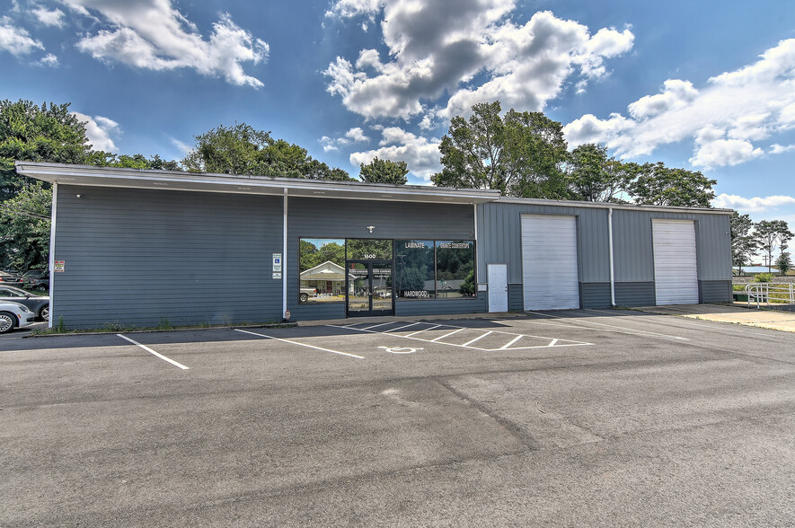 1600 N Main St, Kannapolis, NC for sale - Building Photo - Image 1 of 18