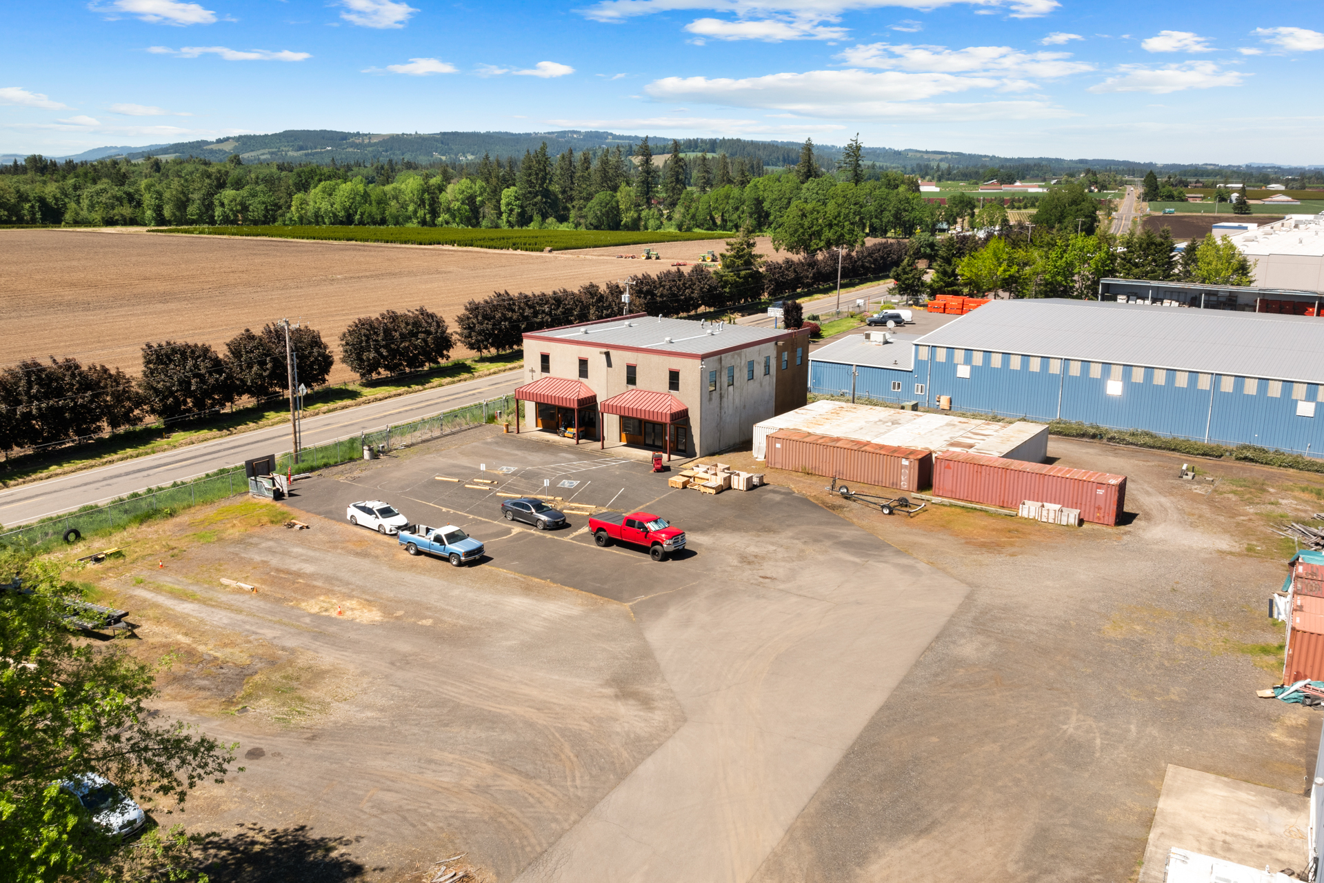 21070 Butteville NE Rd, Donald, OR for lease Building Photo- Image 1 of 41