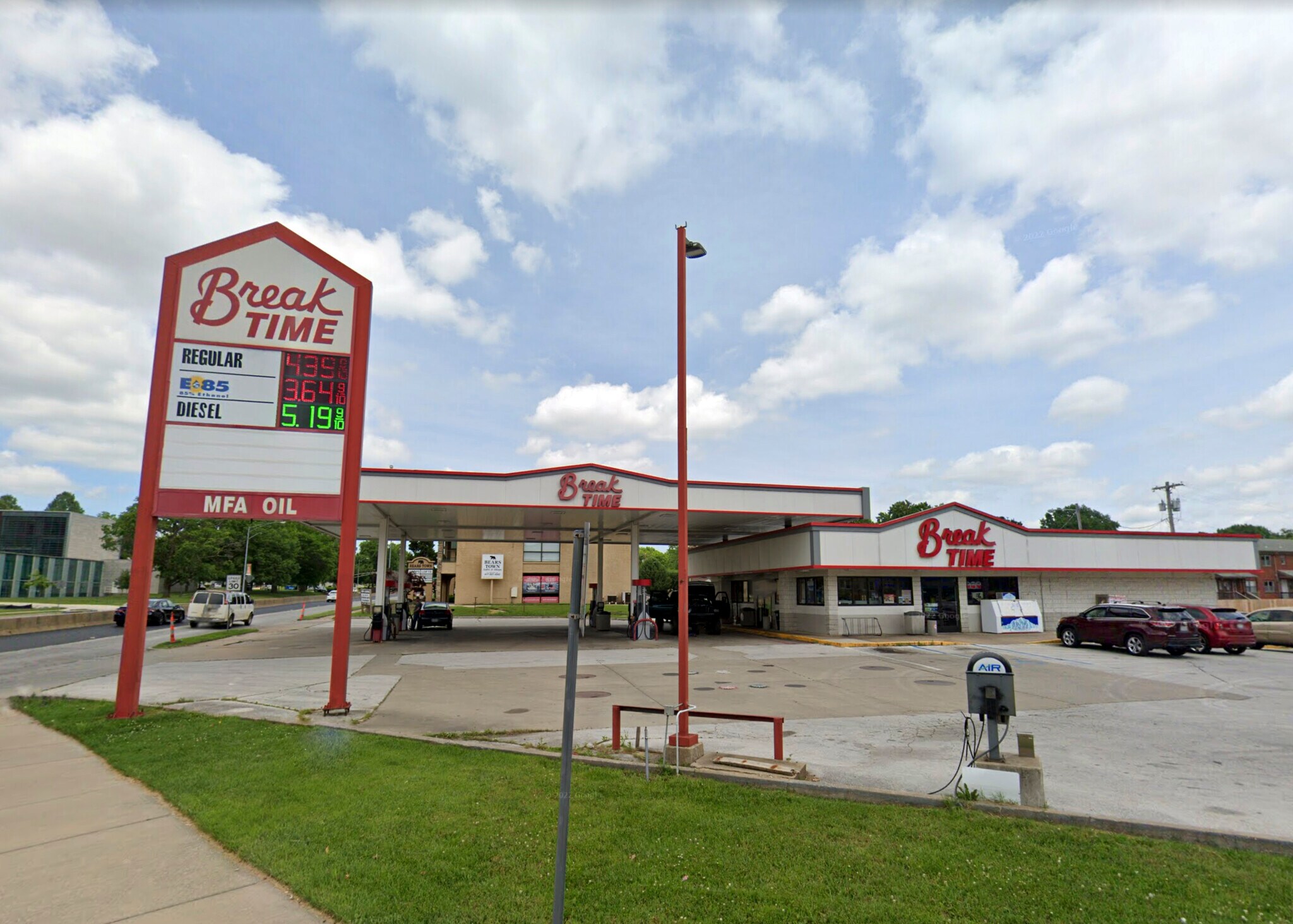 1211 E Grand St, Springfield, MO for sale Primary Photo- Image 1 of 1