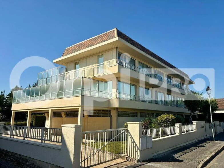 Office in Gometz-la-Ville for sale - Building Photo - Image 1 of 13