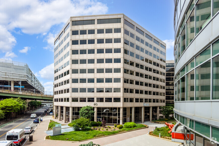 810 1st St NE, Washington, DC for lease - Building Photo - Image 1 of 6