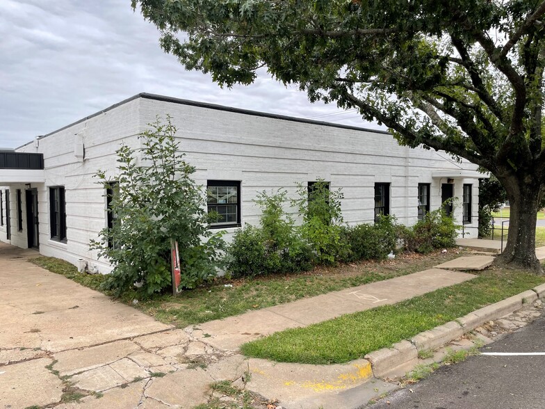 129 S 4th St, Wills Point, TX for sale - Building Photo - Image 1 of 1