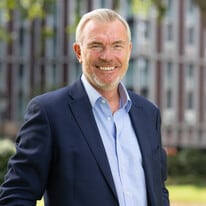 Simon Knight