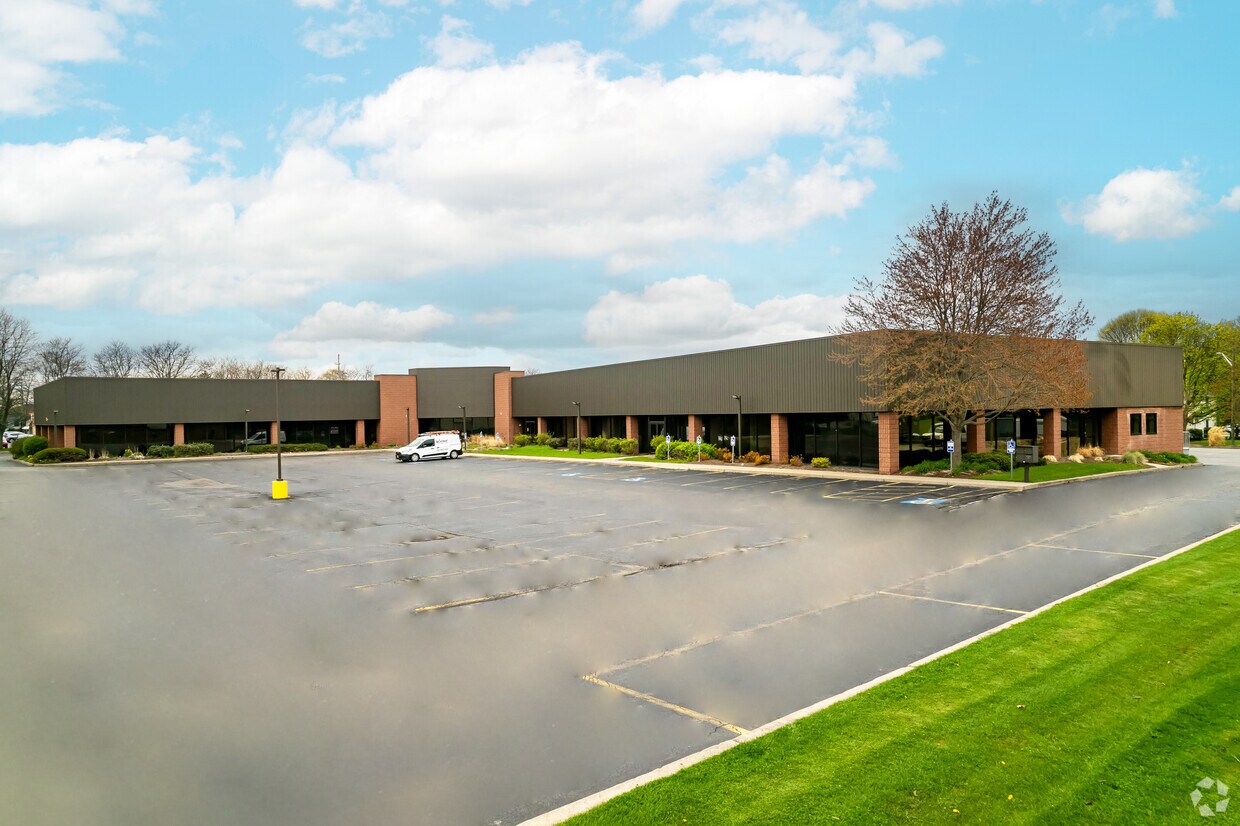 105 Despatch Dr, East Rochester, NY for lease Building Photo- Image 1 of 16