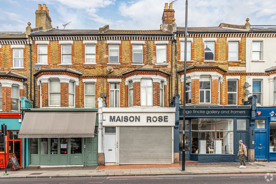 26 Battersea Rise, London for lease - Building Photo - Image 2 of 4