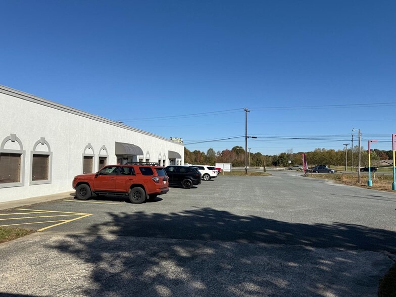 3515 W Highway 74, Monroe, NC for lease - Building Photo - Image 2 of 13