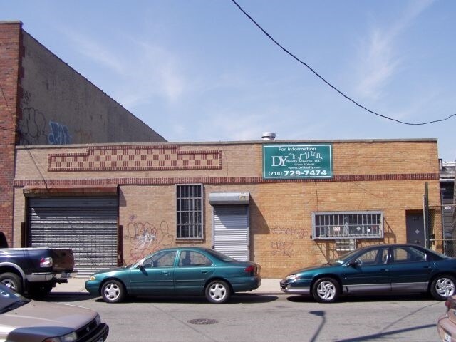 69-42 76th St, Middle Village, NY for sale Building Photo- Image 1 of 1