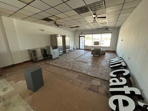 805-873 Seibert Rd, Scott Afb, IL for lease Interior Photo- Image 1 of 12