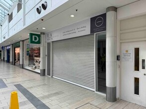 County Sq, Ashford for lease Building Photo- Image 1 of 1