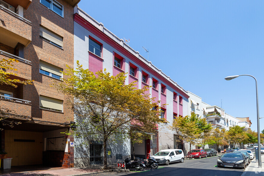 Industrial in Madrid, Madrid for lease - Primary Photo - Image 1 of 2