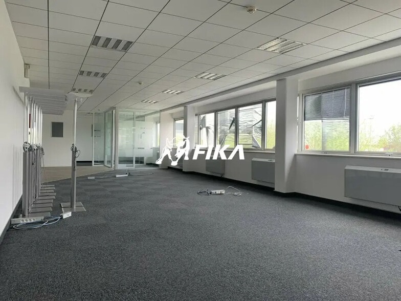 Office in Colomiers for lease - Interior Photo - Image 3 of 9