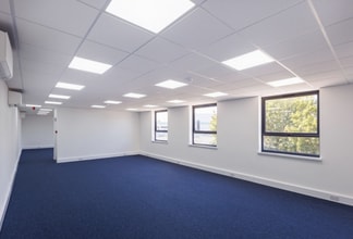 Swallowfield Way, Hayes for lease Interior Photo- Image 2 of 3