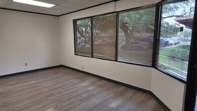 11201 Richmond Ave, Houston, TX for lease Interior Photo- Image 2 of 4